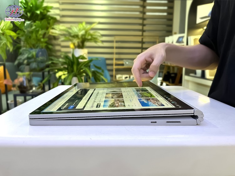 Surface Book 2 Core i7/Ram 8GB/SSD 256GB/GTX 1050 màn hình cảm ứng đa điểm Surface Book 2 Core i7/Ram 8GB/SSD 256GB/GTX 1050 màn hình cảm ứng đa điểm