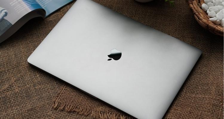Macbook Pro 2018 với thiết kế mỏng, nhẹ