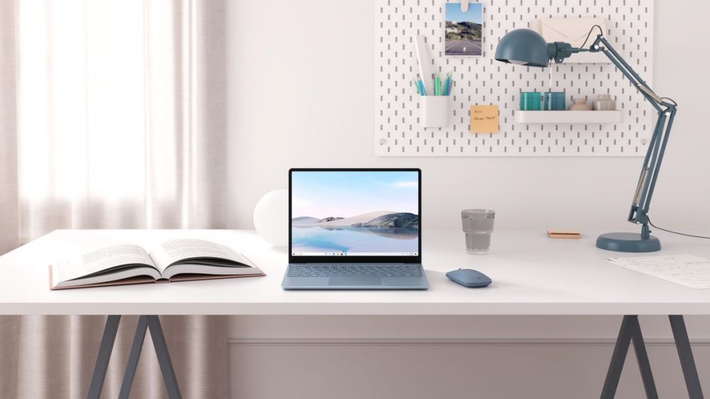 Surface Laptop Go Cung cấp năng lượng cho cả ngày làm việc