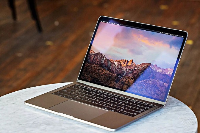 MacBook Pro 2016 – Màn hình 13.3 inch với viên pin 58.2W