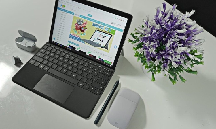 Biến Surface Go thành chiếc laptop thực thụ