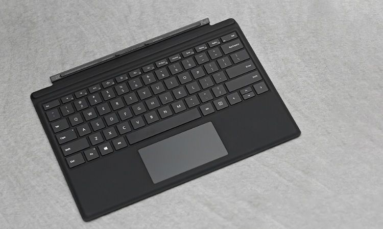 Đặc điểm của bàn phím bàn phím Surface Go Type Cover