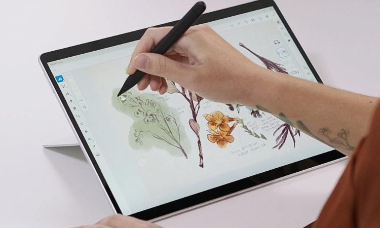 Surface Slim Pen 2 hỗ trợ với các công vụ vẽ