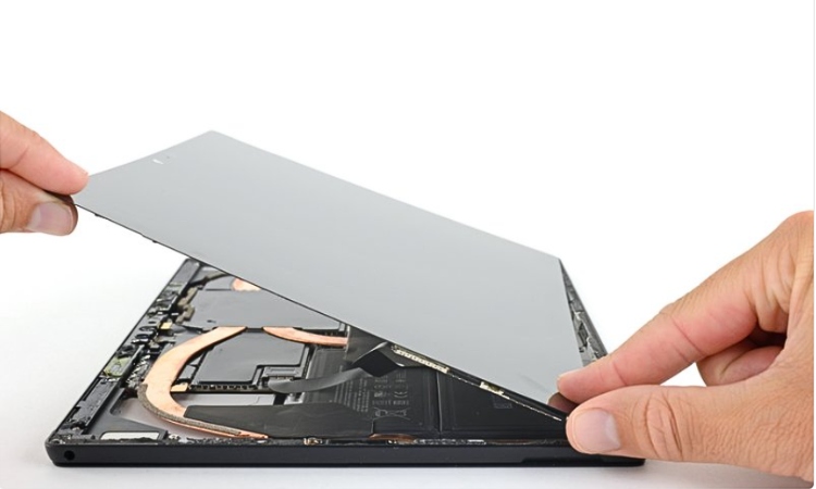 Dịch vụ thay pin Surface Pro 5 tại Trí Tiến Laptop