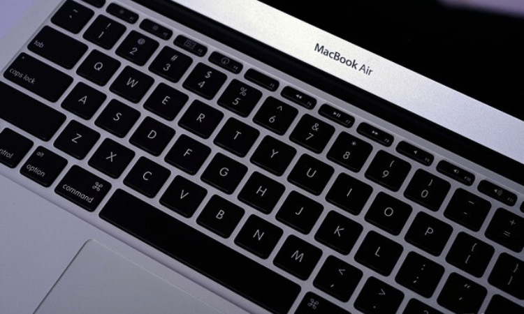 Nguyên nhân dẫn đến một số lỗi trên bàn phím Macbook Air 2010