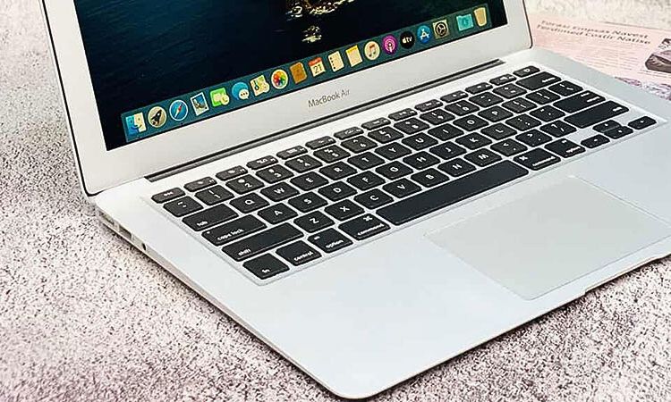 Nguyên nhân dẫn đến một số lỗi trên bàn phím Macbook Air 2014