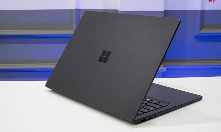 Surface Laptop 3 với thiết kế sang trọng, mỏng nhẹ
