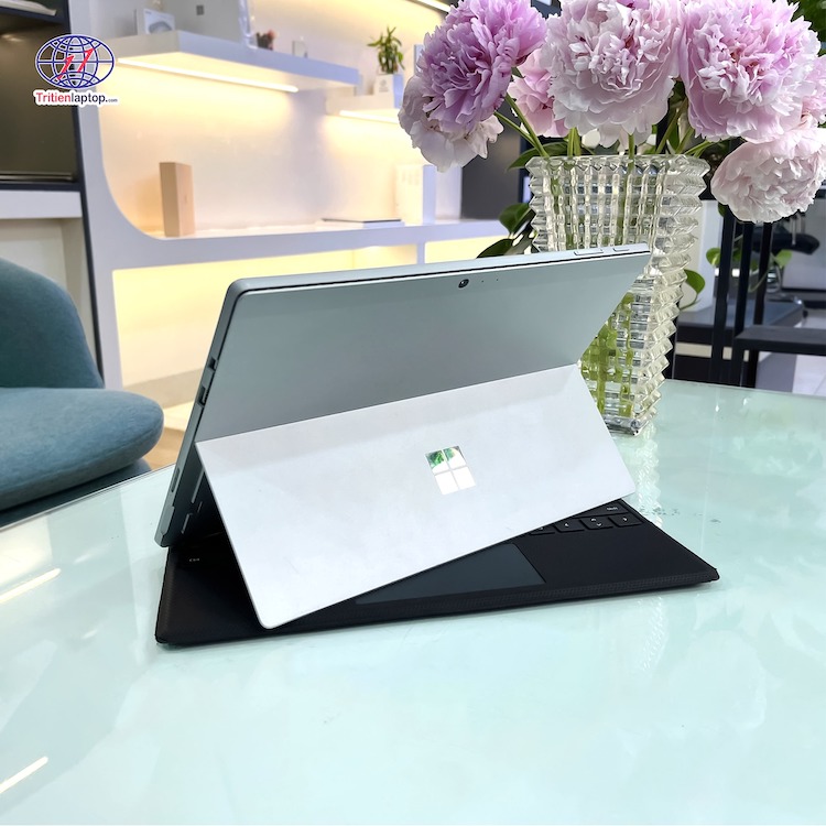 Chi tiết Surface Pro 5 [Kèm phím] Core i5/Ram 8GB/SSD 128GB Like New tại Trí Tiến