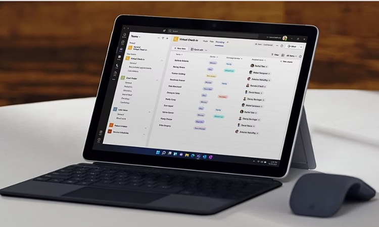 Surface Go 4 tăng cường hiệu suất cho doanh nghiệp