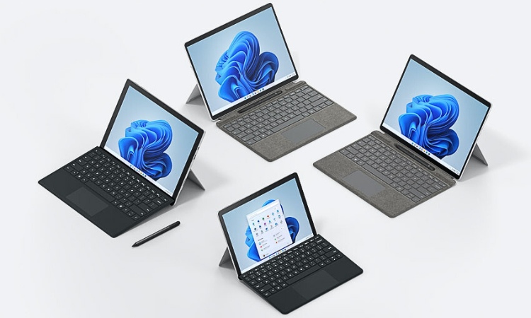 Surface Pro 8 có thể vừa là máy tính bảng vừa là laptop