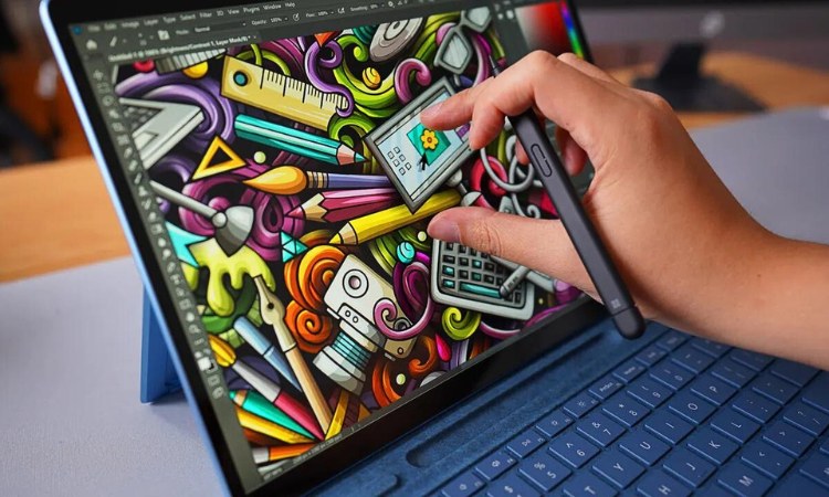 Vẽ và thiết kế trên Surface Pro