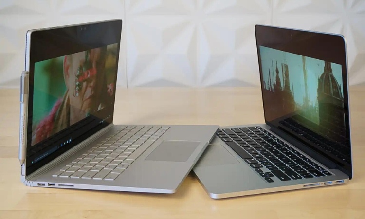 Màn hình của Surface Book và MacBook Pro