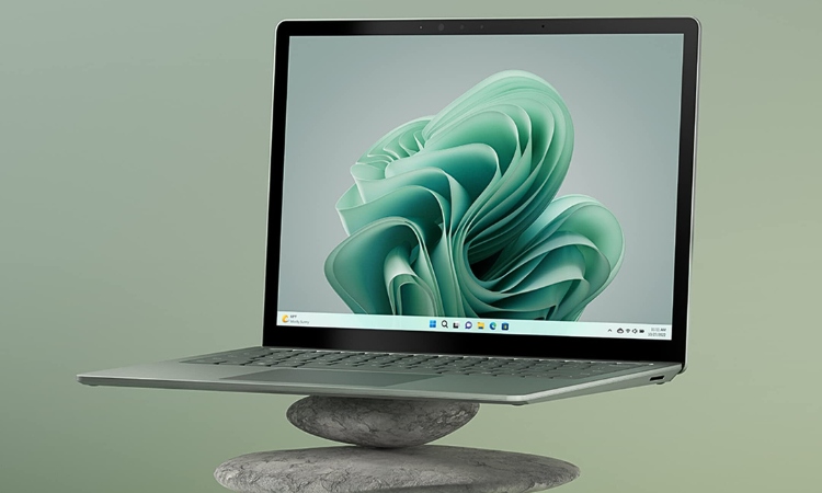 Surface Laptop 5 với kiểu dáng đẹp, thiết kế mỏng nhẹ