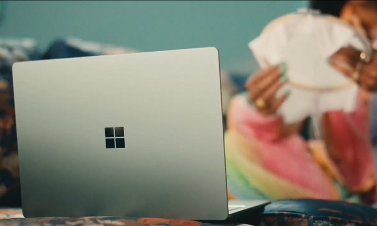 Bảo mật tích hợp cho công việc và giải trí trên Surface Laptop 5