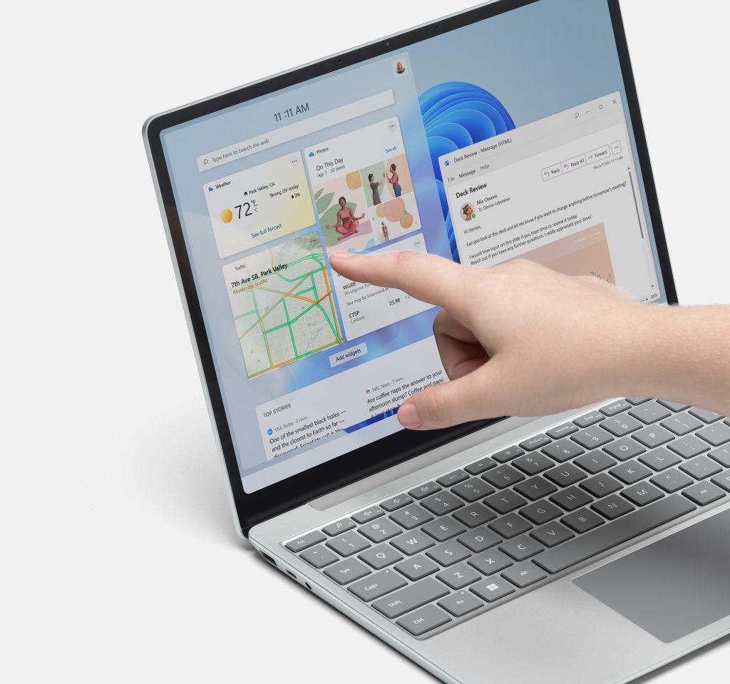 Surface Laptop Go Core i5 Ram 16GB SSD 256GB với màn hình cảm ứng 12.4inch