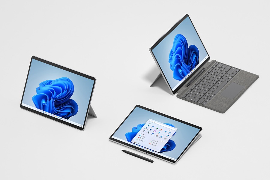 Microsoft Surface Pro 8 laptop dành cho học sinh