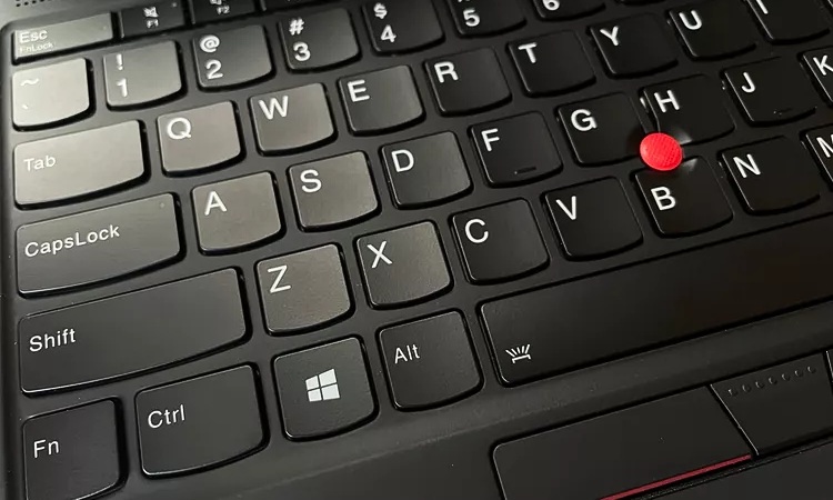 Mở đèn bàn phím laptop lenovo bằng phím bàn phím