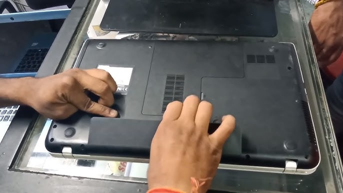 Thay pin cho laptop Lenovo