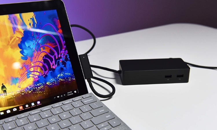 Surface Dock 2 kết nối với Surface Pro