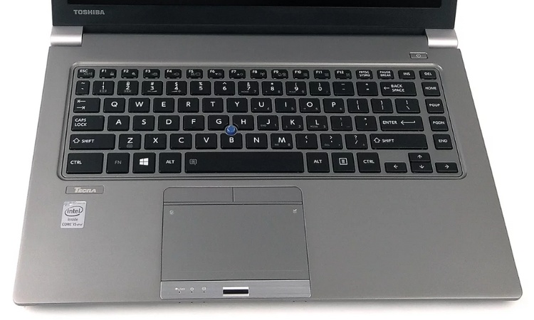 Thay bàn phím laptop Toshiba Tecra Z40 