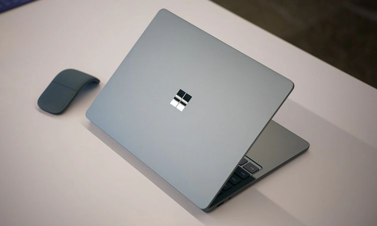Surface Laptop 13 inch Snapdragon X Plus/Ram 16GB/UFS 512GB New 8 Surface Laptop 13 inch có thiết kế bền vững