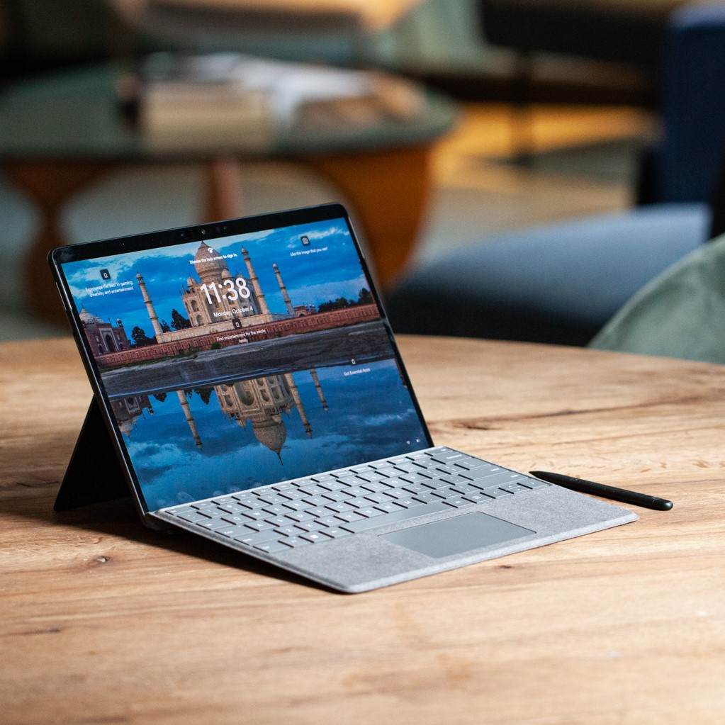 Đánh giá Surface Pro 8: Có nên mua năm 2025? 13 Surface Pro 8 kèm bàn phím, bút Slim Pen 2