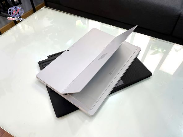 Surface Pro 7 cũ bán tại Trí Tiến Laptop
