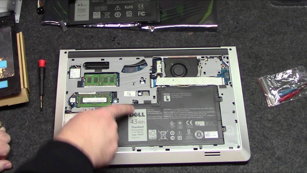 Hướng dẫn cách tháo lắp pin laptop Dell 9 Cách tháo lắp pin laptop Dell