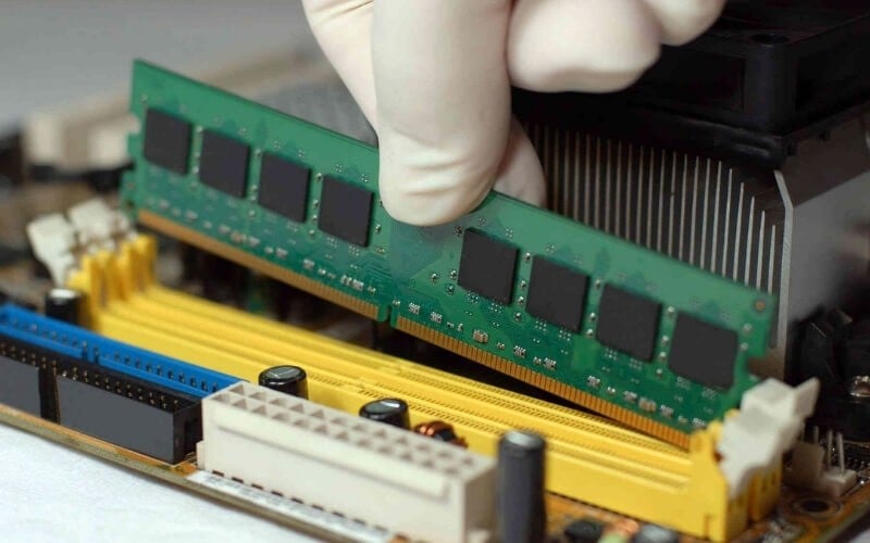 Kiểm tra RAM laptop