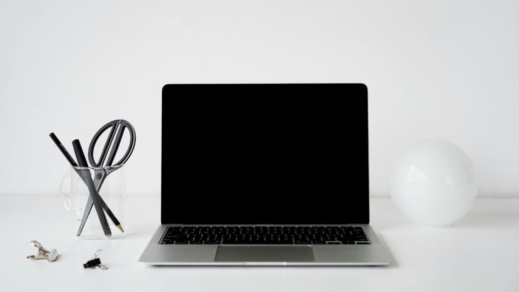 Hướng dẫn vệ sinh laptop tại nhà