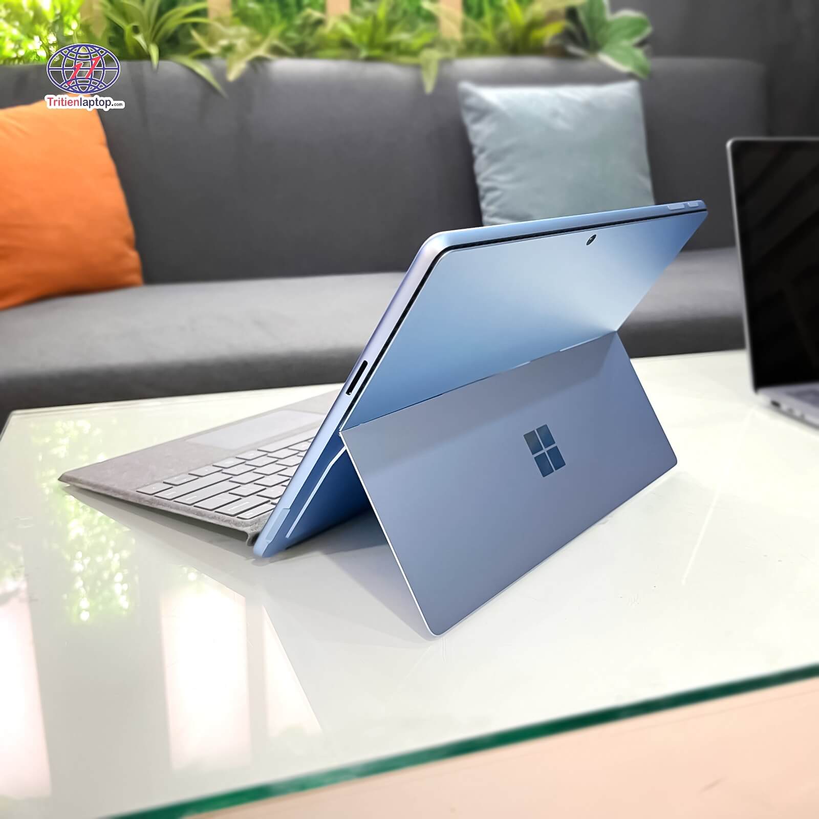 Ưu đãi combo Surface Pro 9 kèm phím giá rẻ