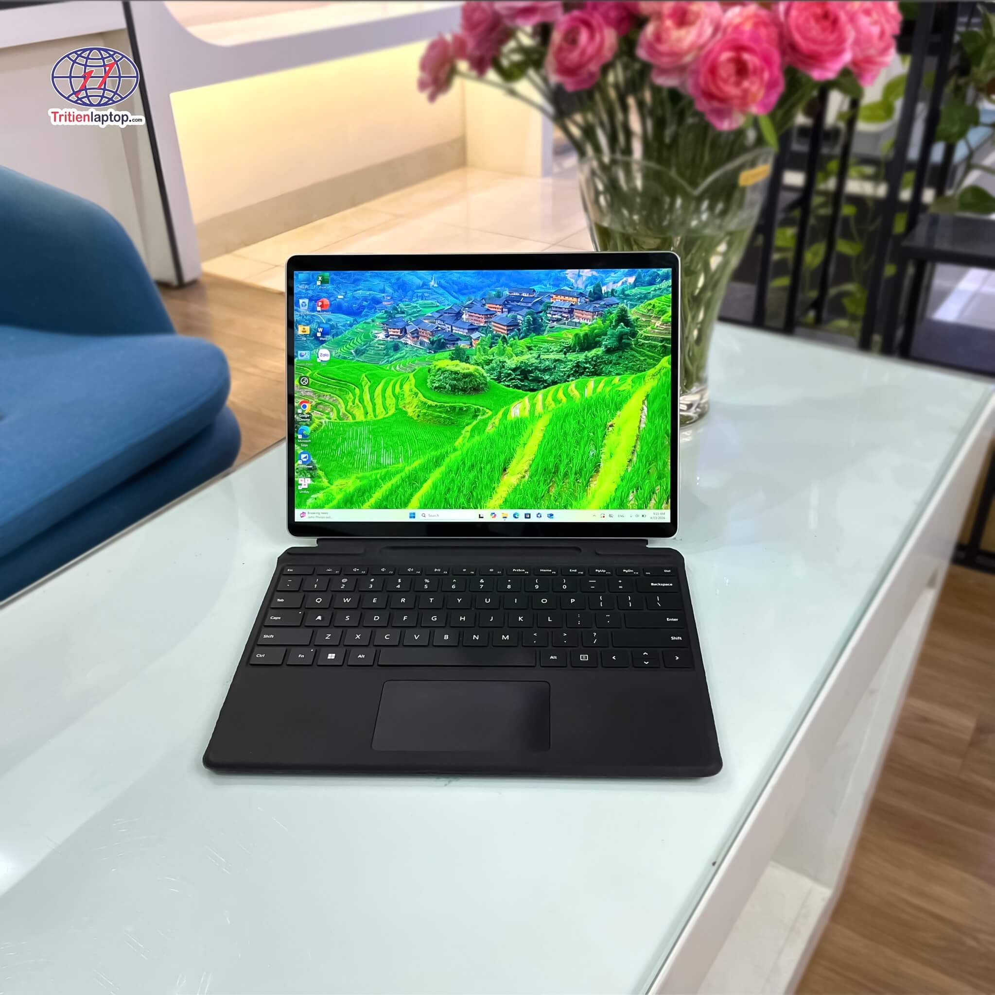 Surface Pro 9 (2022): Đánh Giá Chi Tiết & Bảng Giá Mới Nhất 2026