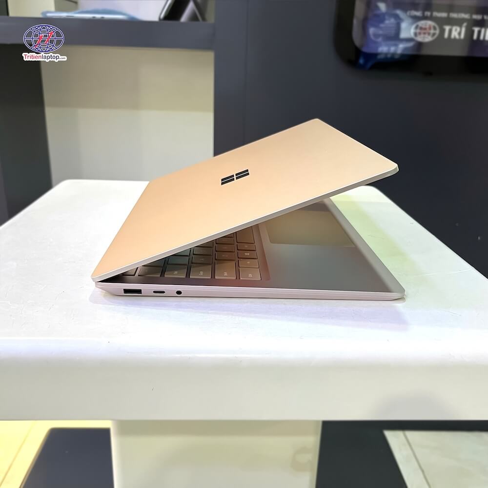 Mua Surface Laptop 3 giá ưu đãi tại Trí Tiến