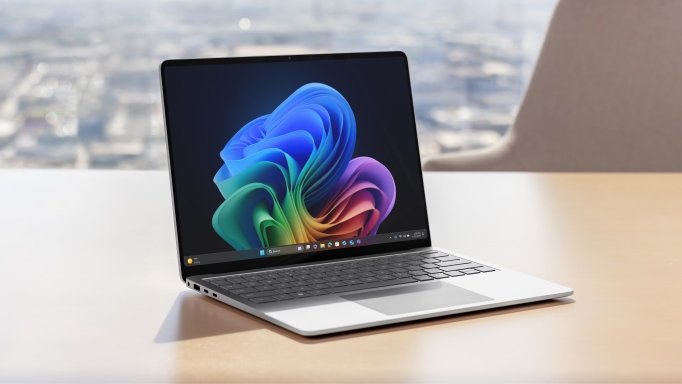 Đánh giá Surface Laptop 8 Intel: Laptop AI dành cho doanh nghiệp có đáng mua năm 2026? 9 Thiết kế Surface Laptop 8 Intel