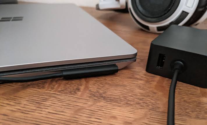 Sạc laptop bị chập chờn: Nguyên nhân và 10 cách khắc phục hiệu quả 10 khắc phục laptop sạc chập chờn
